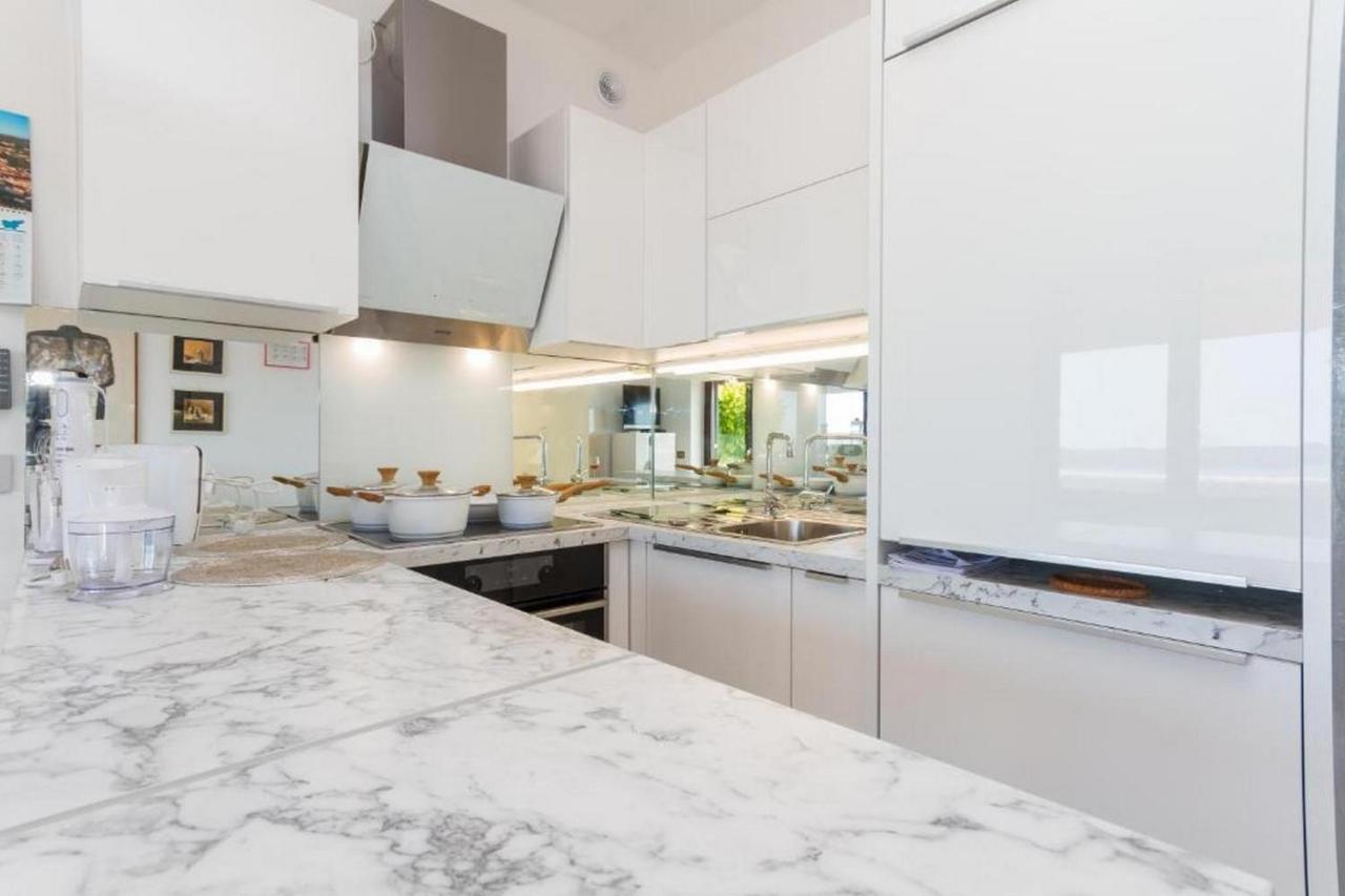 Apartments Bojana - Hisa Soncek Portorož Dış mekan fotoğraf